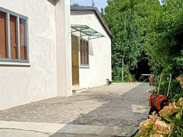 casa indipendente in vendita a Vicenza in zona Anconetta