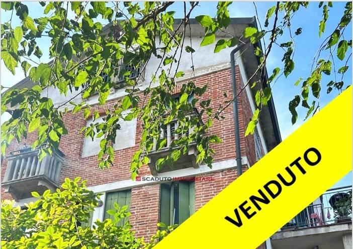 appartamento in vendita a Vicenza in zona Borgo Berga