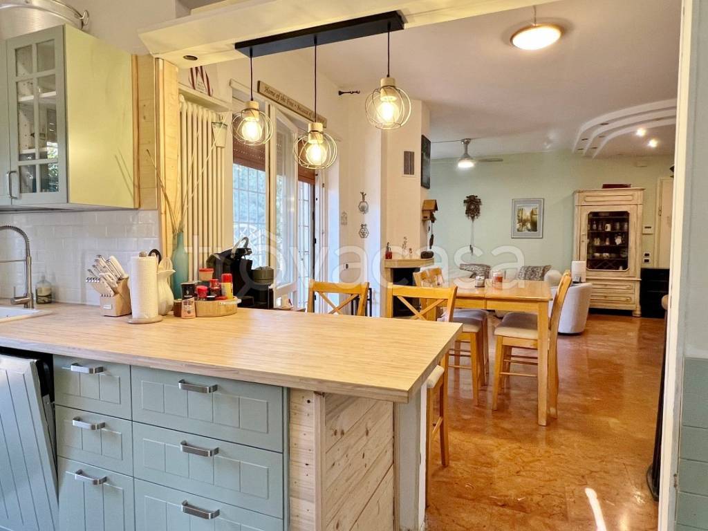 appartamento in vendita a Vicenza in zona San Bortolo/San Paolo