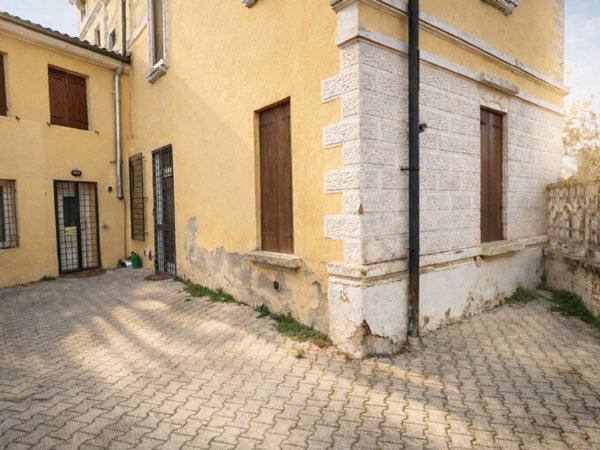 appartamento in vendita a Vicenza in zona Ferrovieri