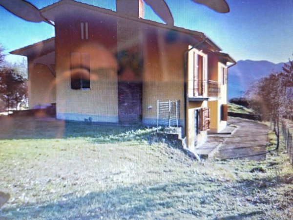 casa indipendente in vendita a Vicenza in zona Monte Berico