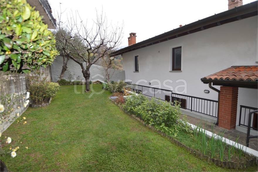 casa indipendente in vendita a Vicenza in zona Gogna