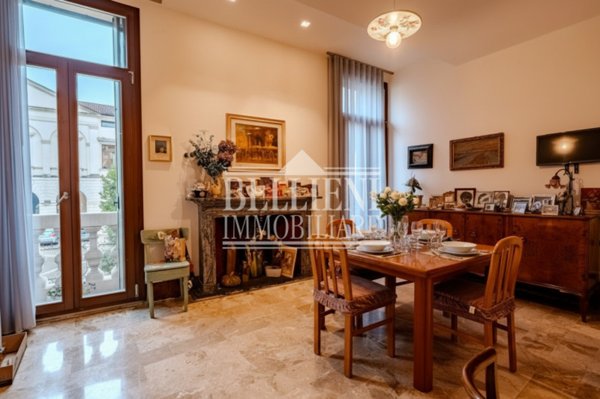 appartamento in vendita a Vicenza in zona Centro Storico