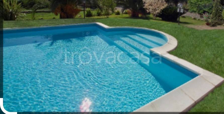 casa indipendente in vendita a Vicenza in zona Bertesinella