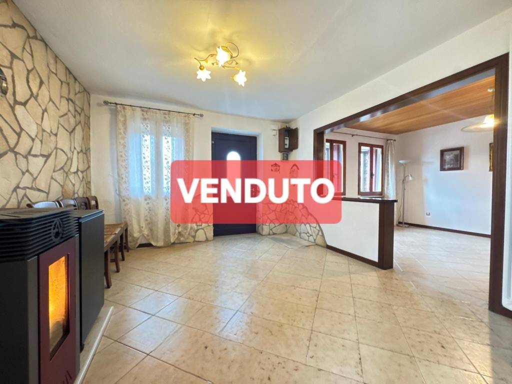casa indipendente in vendita a Vicenza in zona San Lazzaro/Pomari
