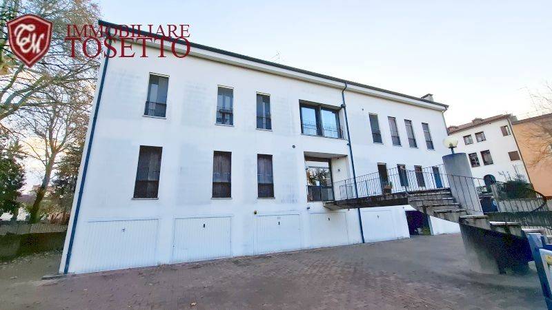 appartamento in vendita a Vicenza in zona Centro Storico