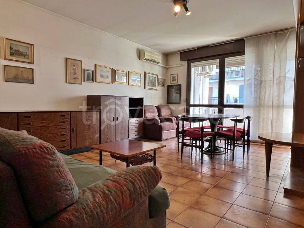 appartamento in vendita a Vicenza in zona Centro Storico