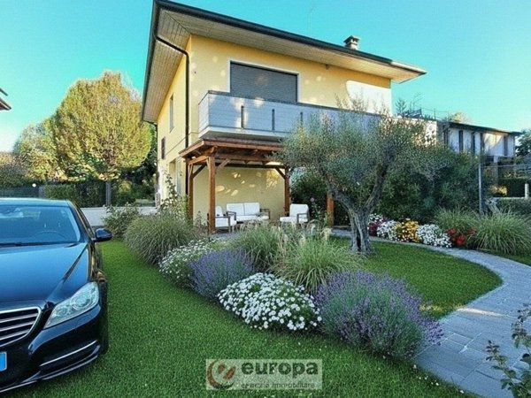 casa indipendente in vendita a Vicenza in zona Anconetta