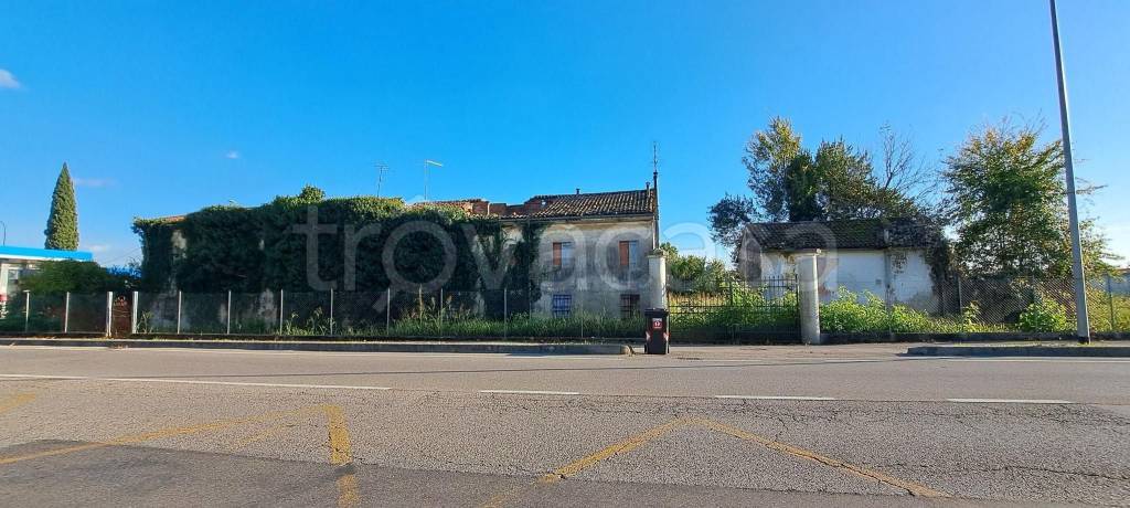 terreno edificabile in vendita a Vicenza in zona Anconetta
