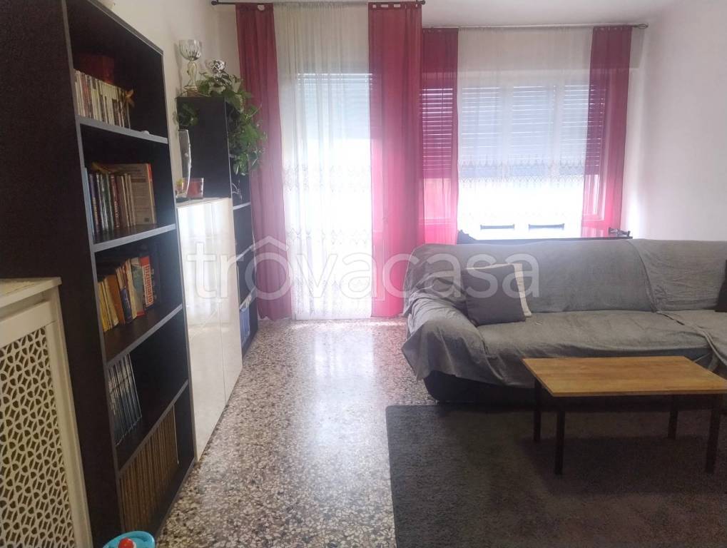 appartamento in vendita a Vicenza in zona Villaggio del Sole