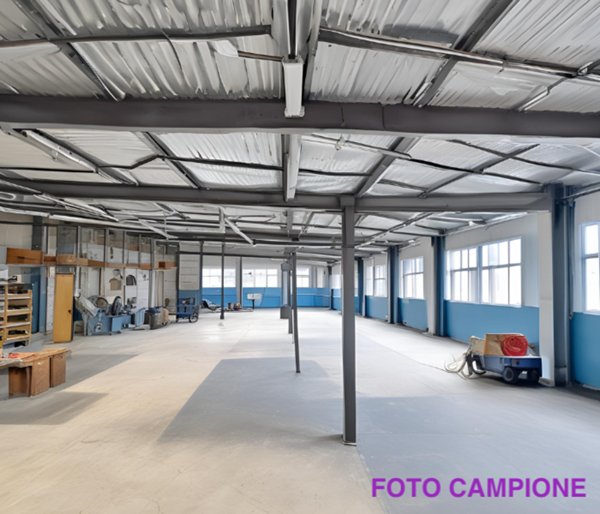 capannone in vendita a Vicenza