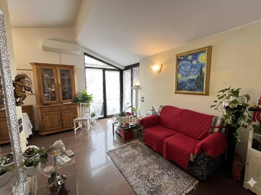 appartamento in vendita a Vicenza in zona San Lazzaro/Pomari