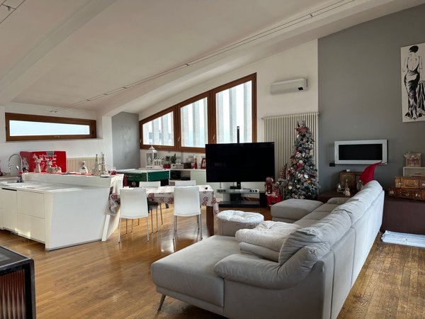 appartamento in vendita a Vicenza in zona Centro Storico