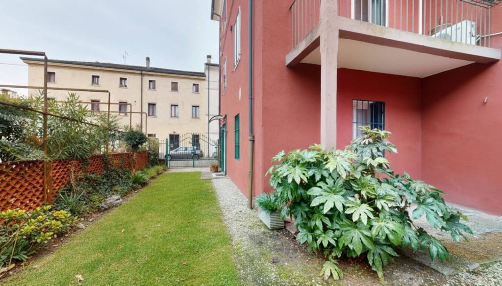 casa indipendente in vendita a Vicenza in zona San Felice