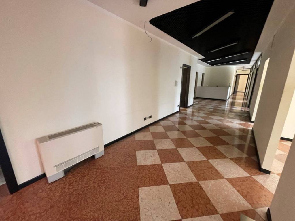 ufficio in vendita a Vicenza
