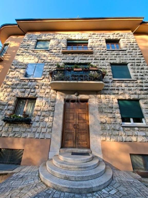 appartamento in vendita a Vicenza in zona Monte Berico