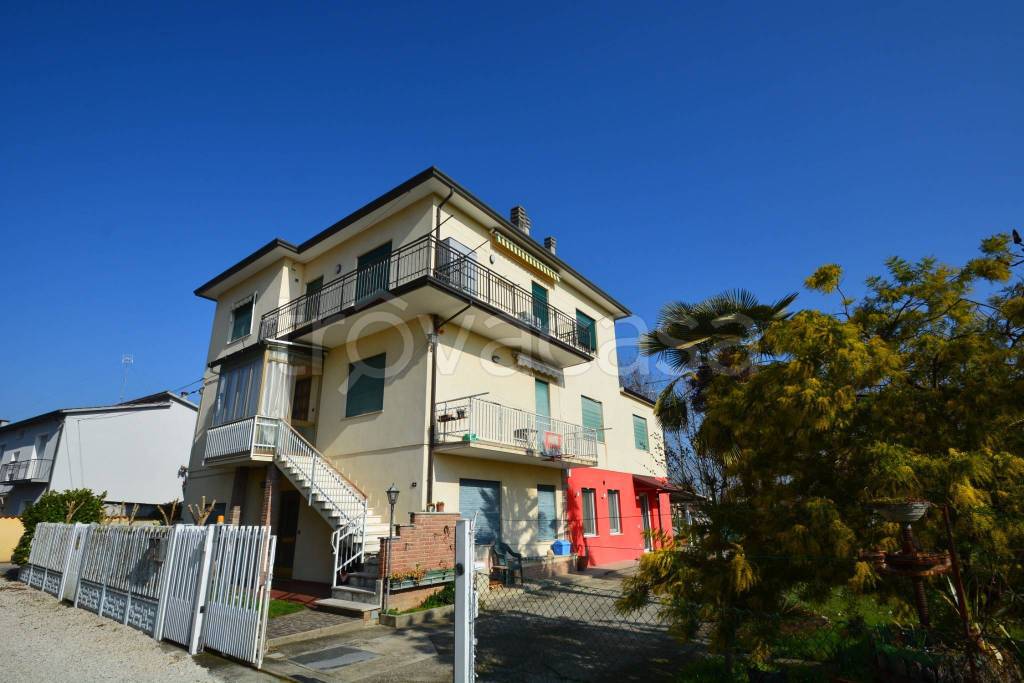 appartamento in vendita a Vicenza in zona Bertesinella