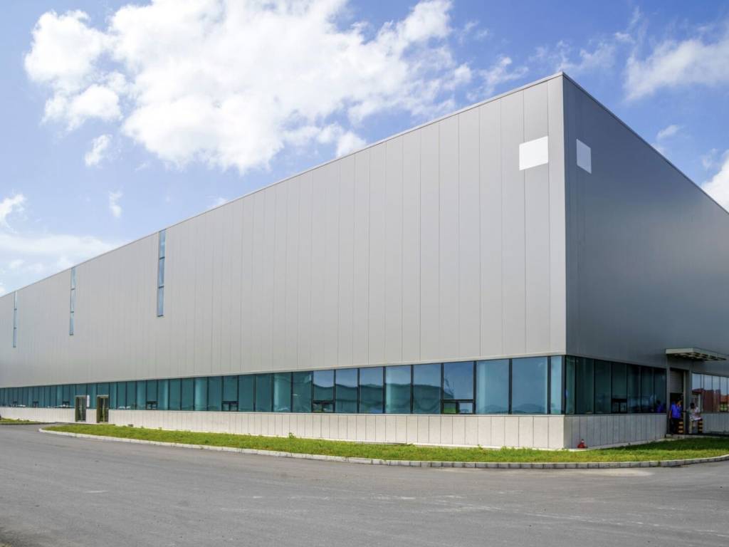 capannone in vendita a Vicenza in zona Borgo Berga