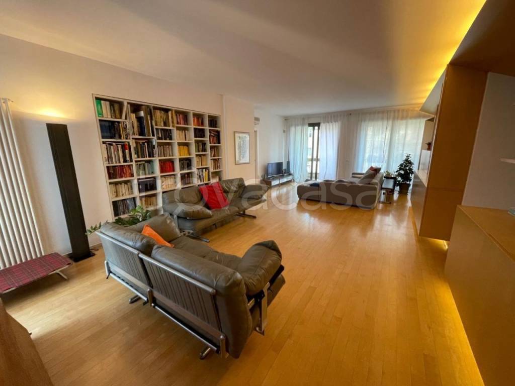 appartamento in vendita a Vicenza in zona Centro Storico