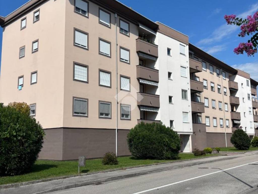 appartamento in vendita a Vicenza in zona San Bortolo/San Paolo