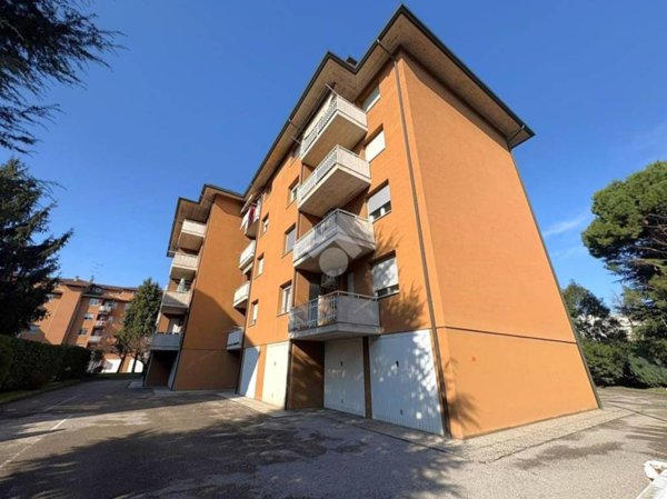 appartamento in vendita a Vicenza in zona Cattane