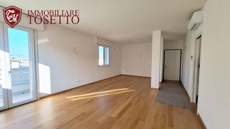 casa indipendente in vendita a Vicenza in zona Ferrovieri