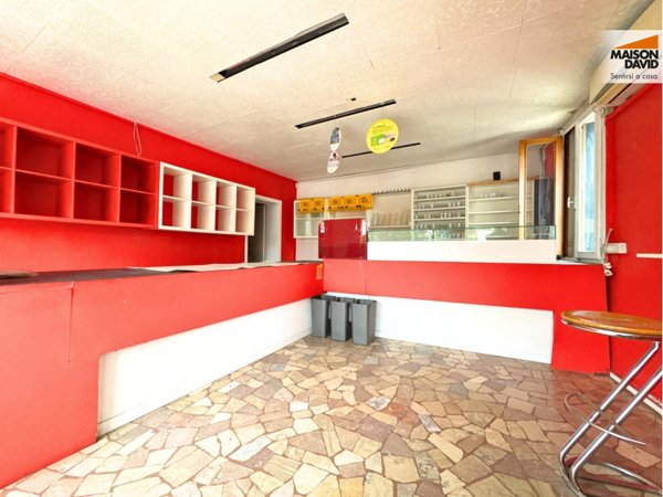 negozio in vendita a Vicenza in zona Bertesinella