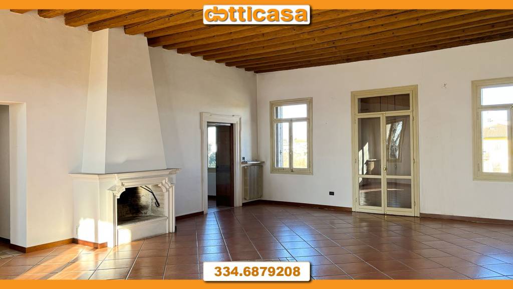 appartamento in vendita a Vicenza in zona Centro Storico