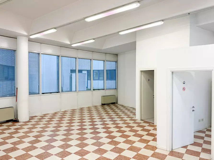 ufficio in vendita a Vicenza in zona Centro Storico