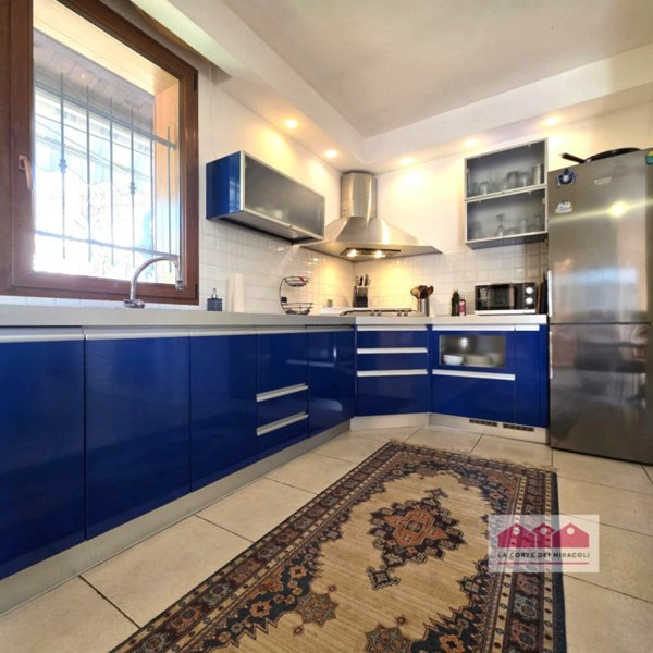 casa indipendente in vendita a Vicenza in zona Bertesina