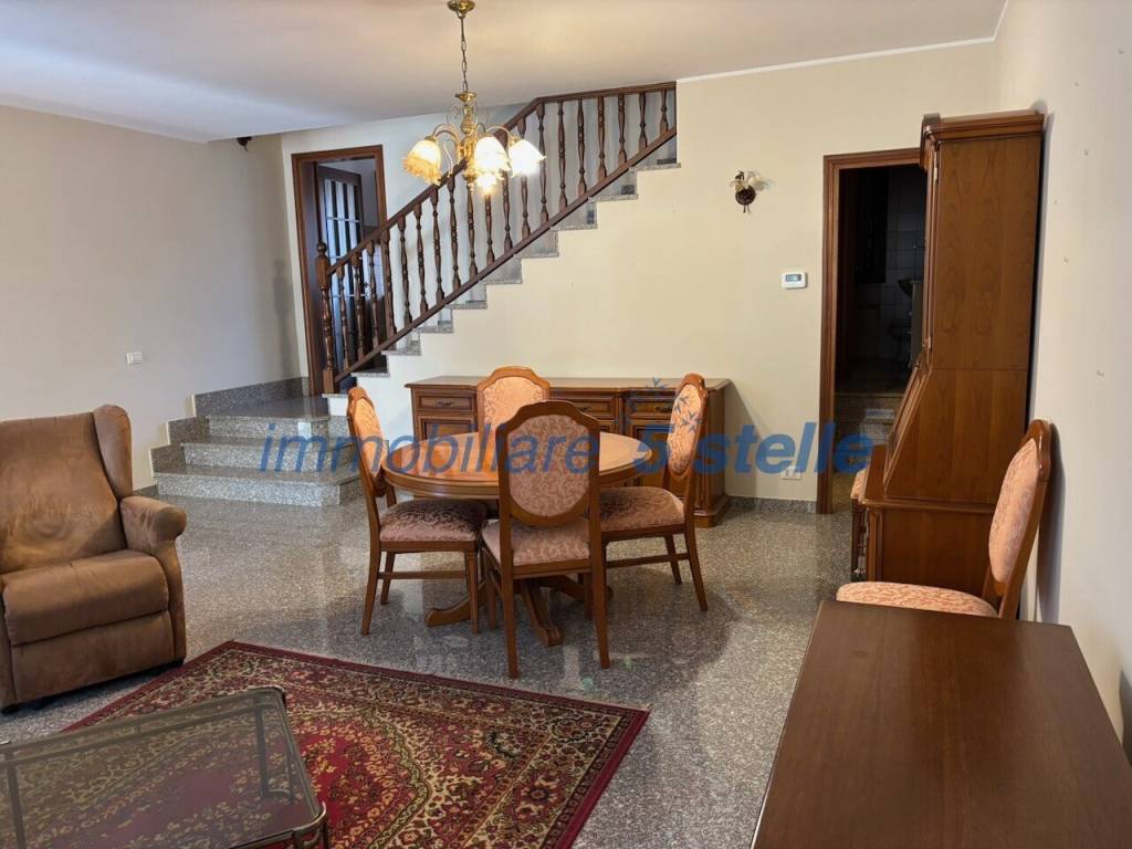 casa indipendente in vendita a Vicenza in zona Bertesinella