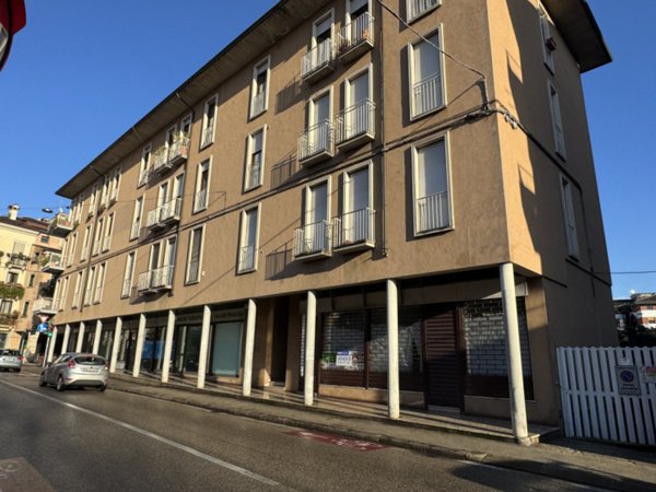 negozio in vendita a Vicenza in zona Centro Storico