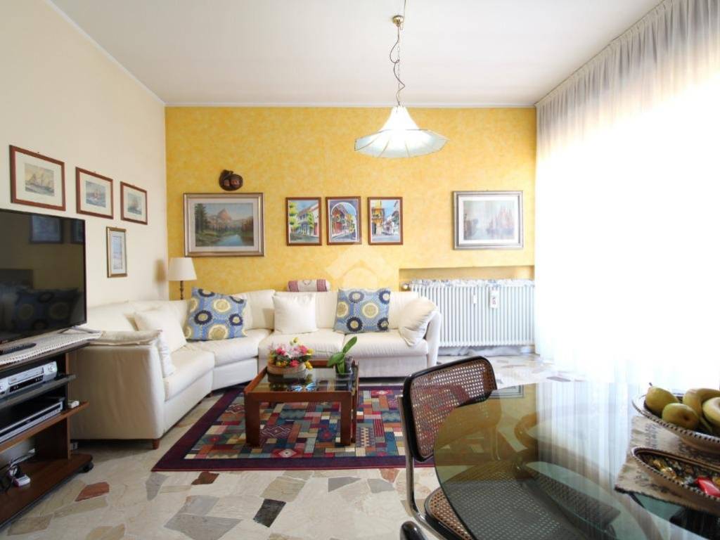 appartamento in vendita a Vicenza in zona Cattane