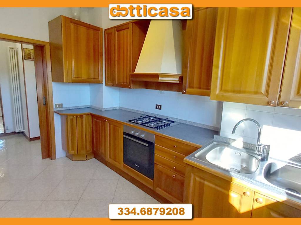 appartamento in vendita a Vicenza in zona San Bortolo/San Paolo