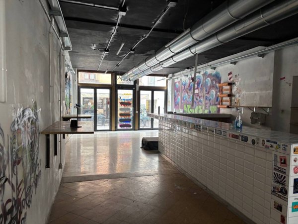 negozio in vendita a Vicenza in zona Centro Storico