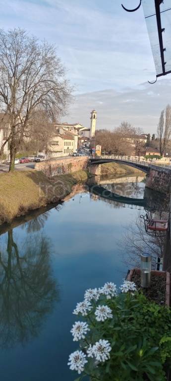 appartamento in vendita a Vicenza in zona Centro Storico
