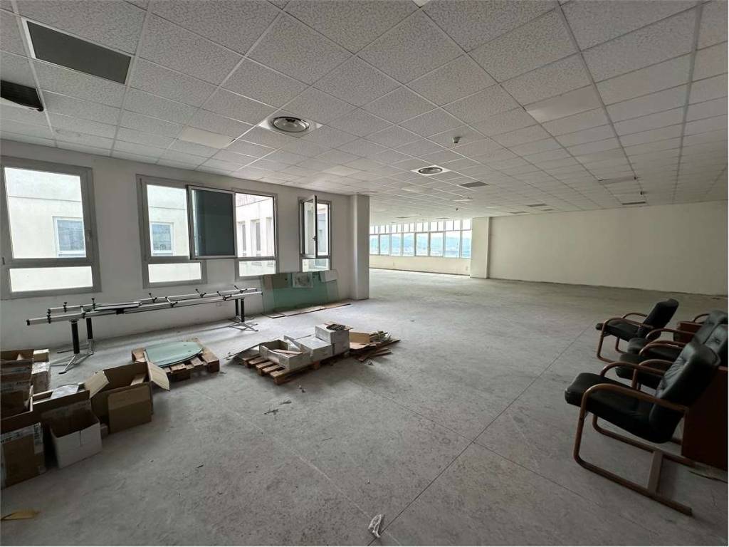 ufficio in vendita a Vicenza in zona San Lazzaro/Pomari