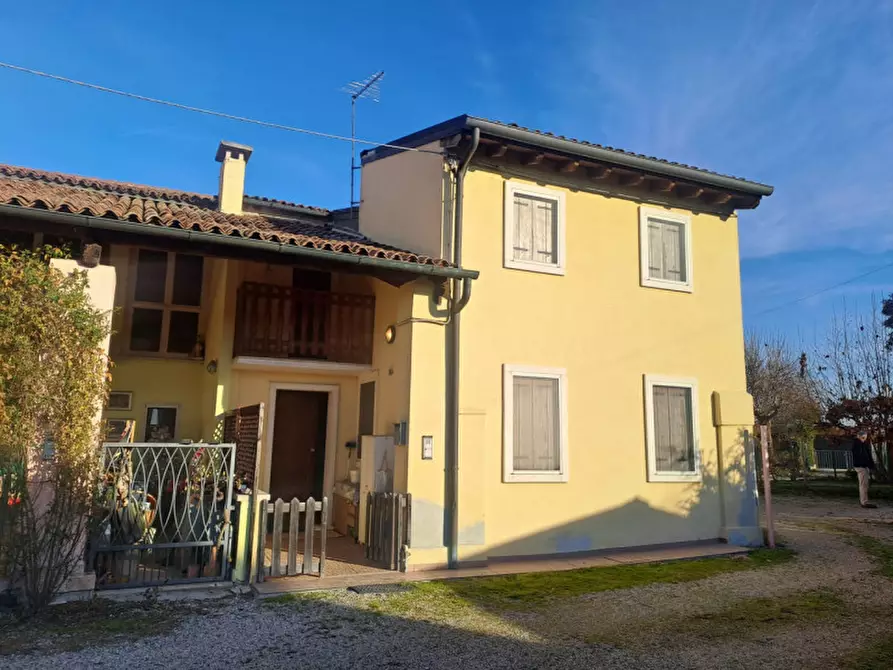 casa indipendente in vendita a Vicenza in zona Bertesina