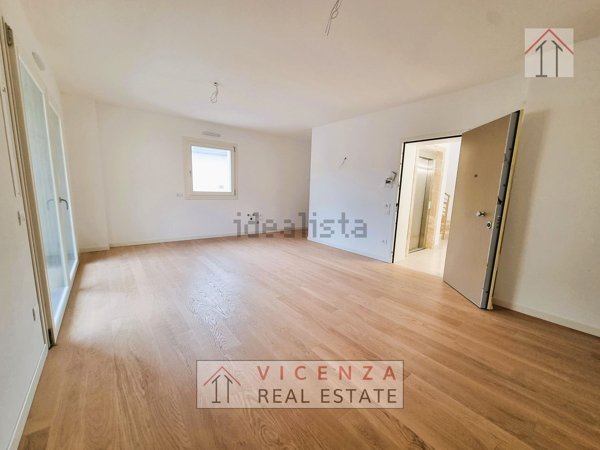 appartamento in vendita a Vicenza in zona San Lazzaro/Pomari