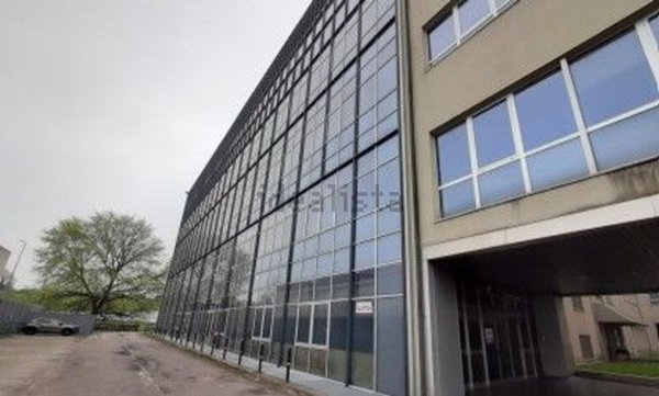 ufficio in vendita a Vicenza in zona San Lazzaro/Pomari