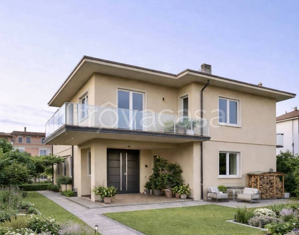 casa indipendente in vendita a Vicenza in zona Saviabona