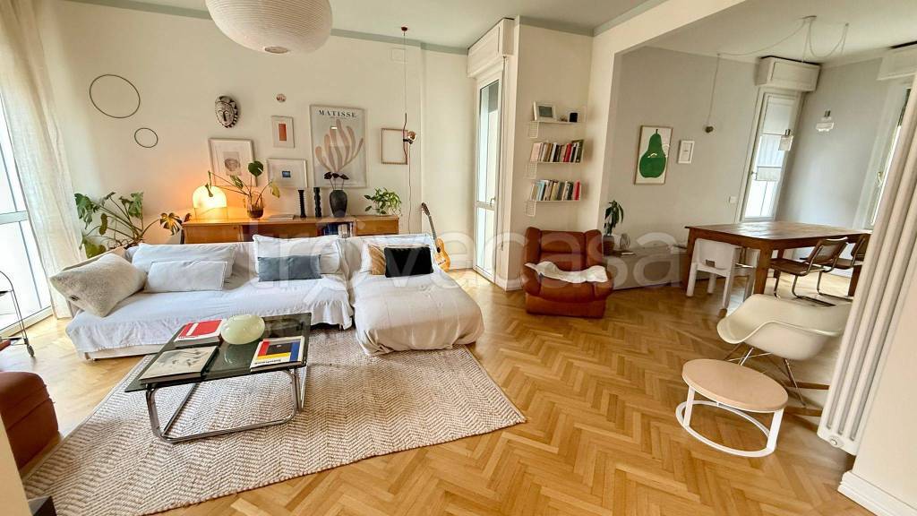 casa indipendente in vendita a Vicenza in zona Borgo Casale