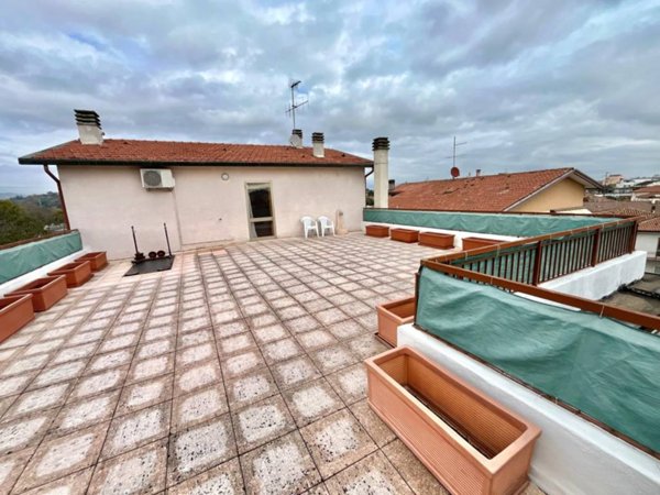 appartamento in vendita a Vicenza in zona Cattane