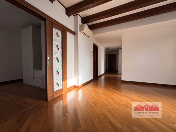 appartamento in vendita a Vicenza in zona Borgo Berga