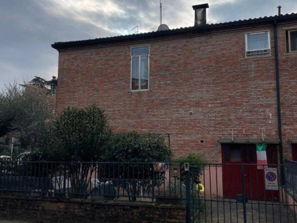 casa indipendente in vendita a Vicenza in zona Villaggio del Sole