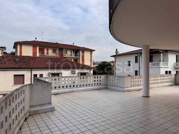 appartamento in vendita a Vicenza in zona Centro Storico