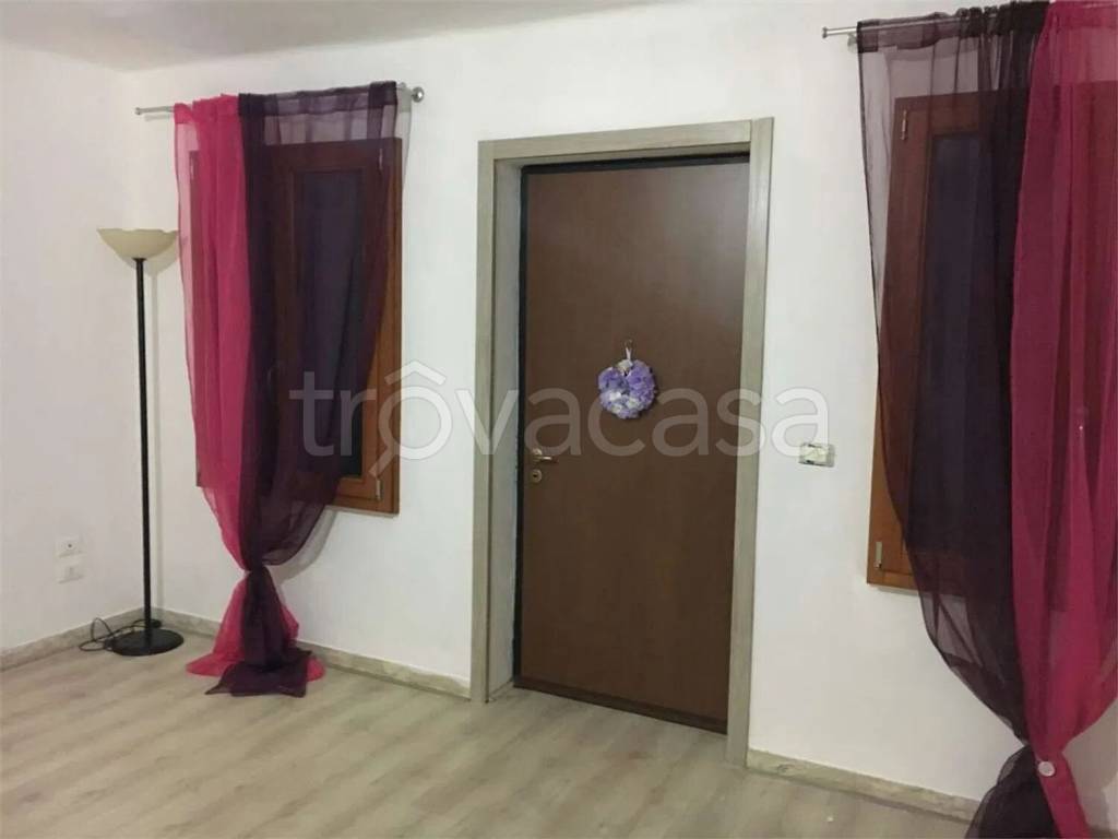 casa indipendente in vendita a Vicenza in zona Bertesinella