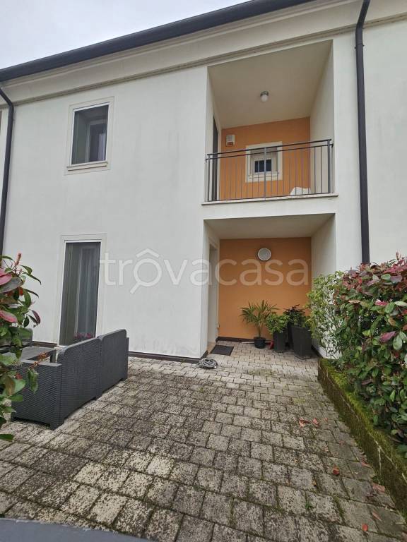 casa indipendente in vendita a Vicenza in zona Borgo Berga