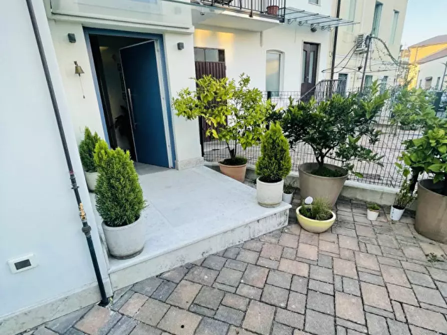 casa semindipendente in vendita a Vicenza in zona San Felice