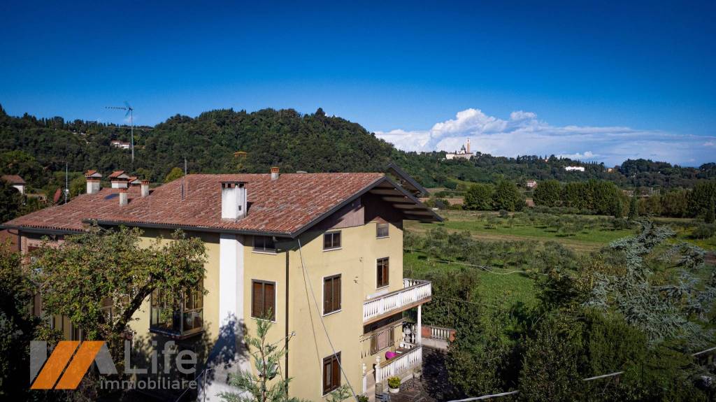 casa indipendente in vendita a Vicenza in zona Riviera Berica